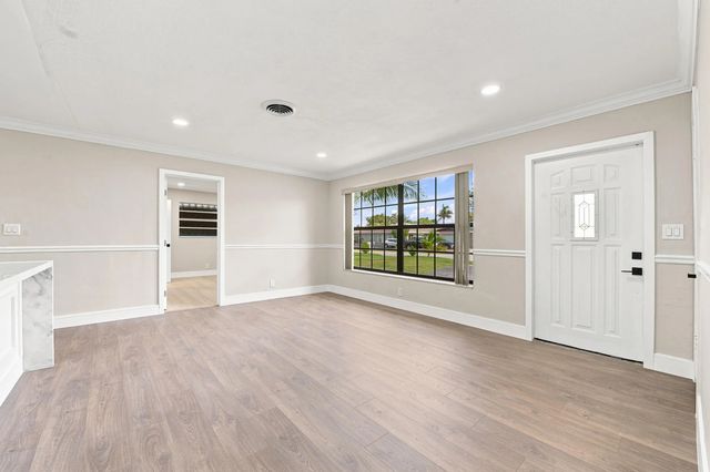 5 of 23 - 6115 Sw 3rd Street, Margate, FL