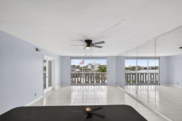 5 of 31 - 231 E Lantana Road #204, Lantana, FL