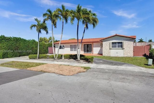 2711 Sw 117th Court, Miami