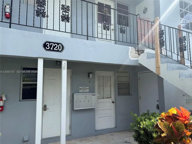 2 of 11 - 3720 Harrison Street #1, Hollywood, FL