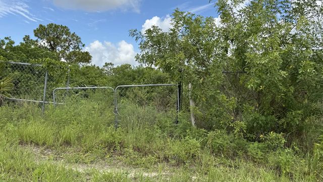 3 of 7 - 13074 71st Place N, The Acreage, FL