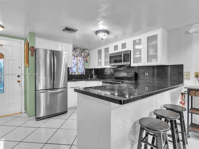 5 of 29 - 5530 W 26th Court #102, Hialeah, FL