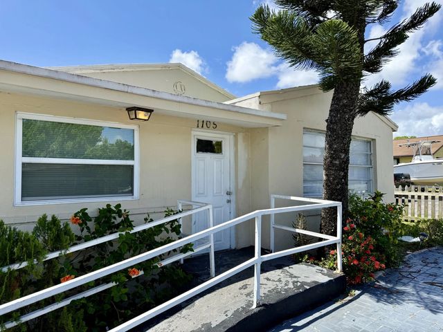 2 of 17 - 1105 W 34th Street, Riviera Beach, FL