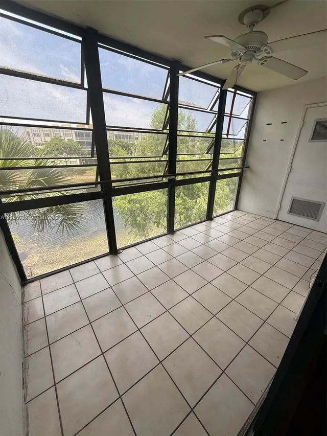 3 of 13 - 7370 Ashmont Circle #301, Tamarac, FL