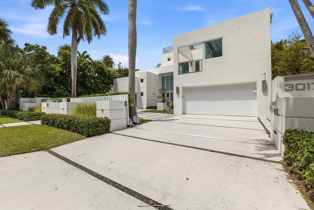 3017 N Atlantic Boulevard, Fort Lauderdale