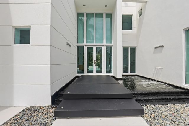3 of 53 - 3017 N Atlantic Boulevard, Fort Lauderdale, FL