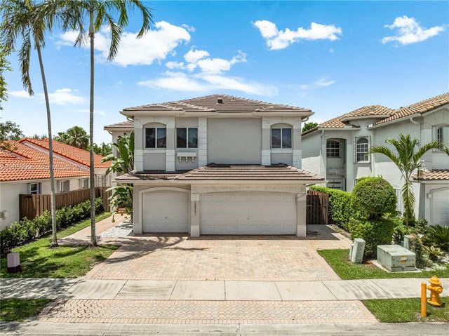 2 of 43 - 10865 Nw 73rd Terrace, Doral, FL