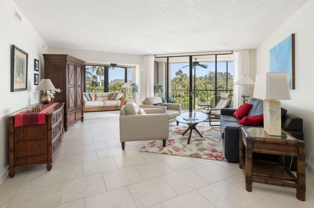 4 of 36 - 1825 Mooringline Drive #2-f, Vero Beach, FL