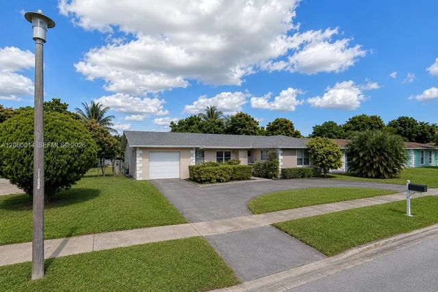 6221 Sw 4th Street, Margate