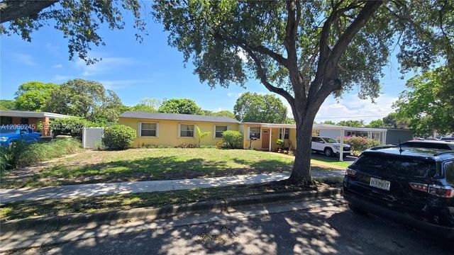 2 of 25 - 1680 Nw 133rd Street, North Miami, FL