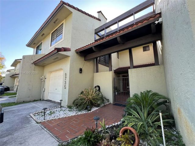 3 of 64 - 9735 Costa Del Sol Boulevard #f-101, Doral, FL