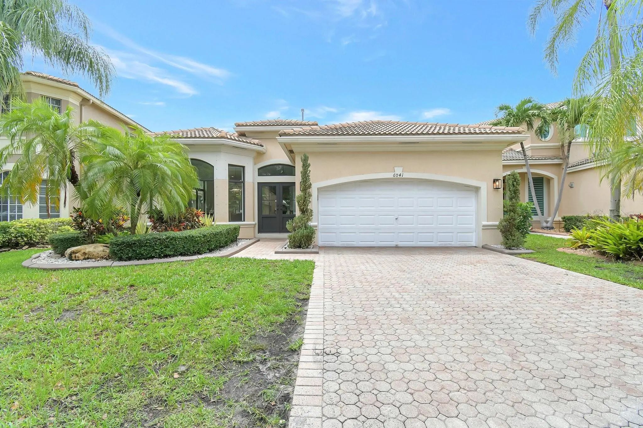 6041 Sw 195th Avenue, Pembroke Pines