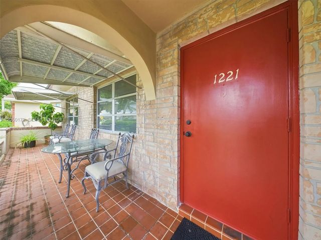 4 of 28 - 1221 Nw 45th Street, Deerfield Beach, FL