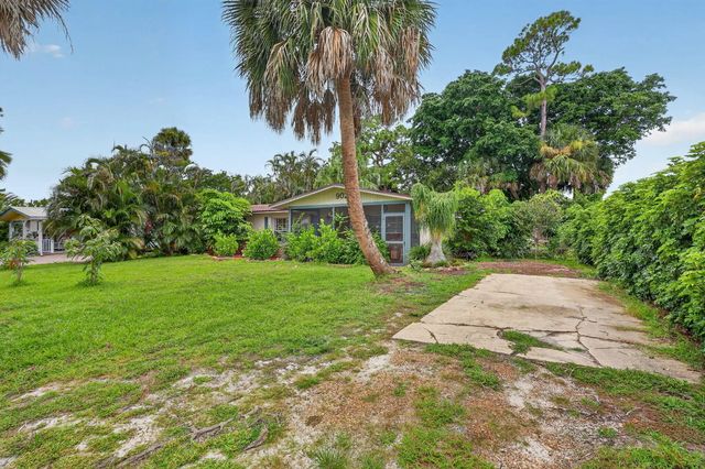 4 of 48 - 902 Se Ocean Avenue, Stuart, FL