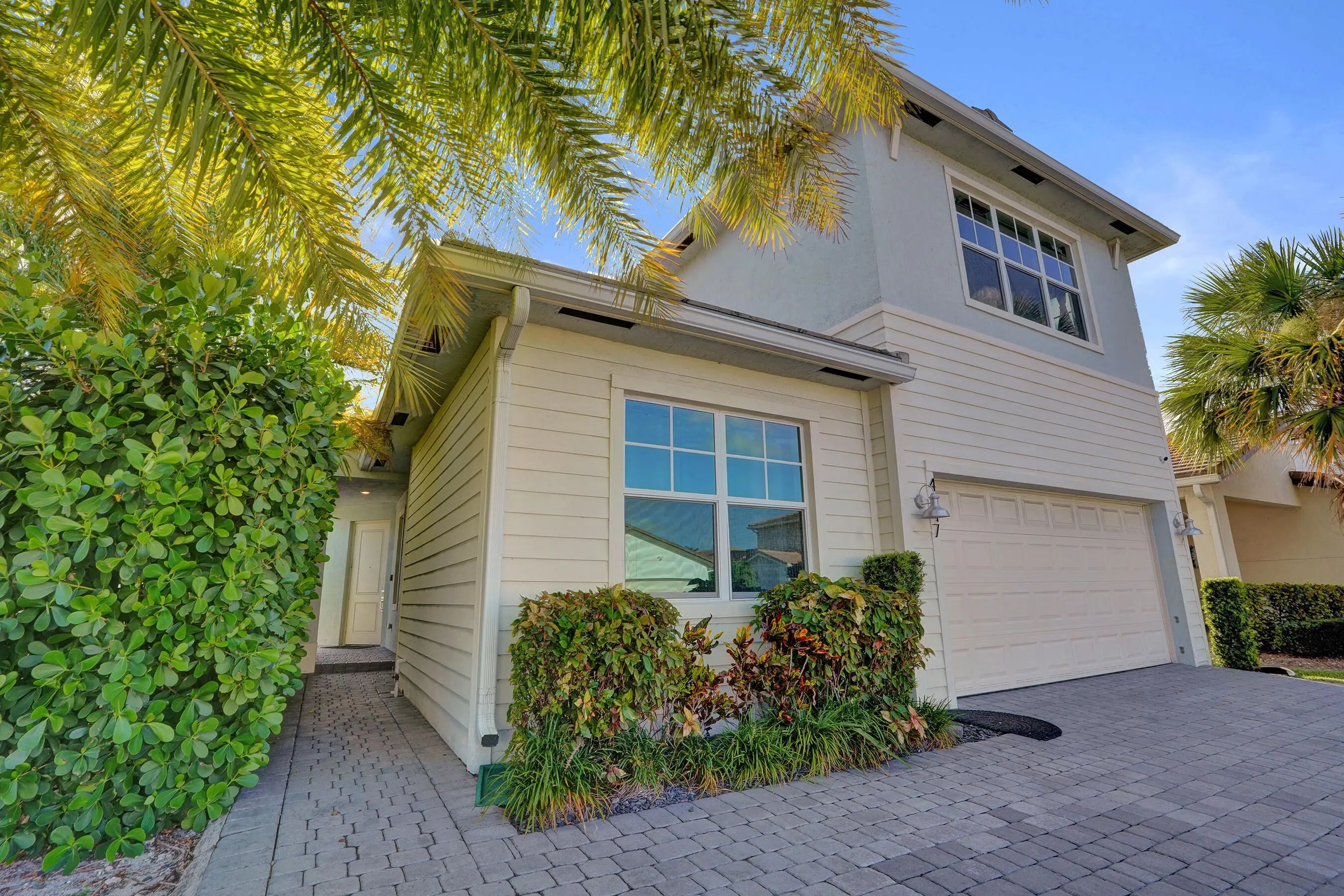 4147 Rosa Drive, Deerfield Beach