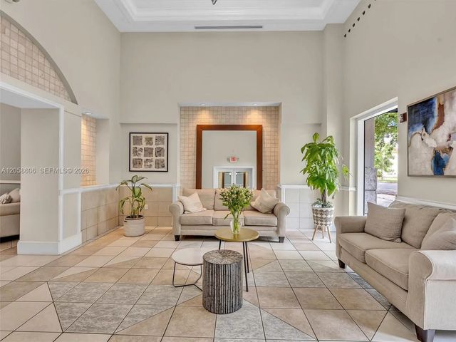 4 of 33 - 50 Menores Avenue #518, Coral Gables, FL
