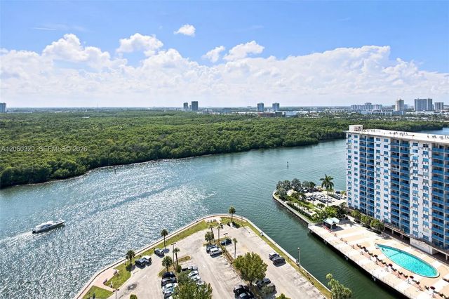 2 of 41 - 500 Bayview Drive #2121, Sunny Isles Beach, FL