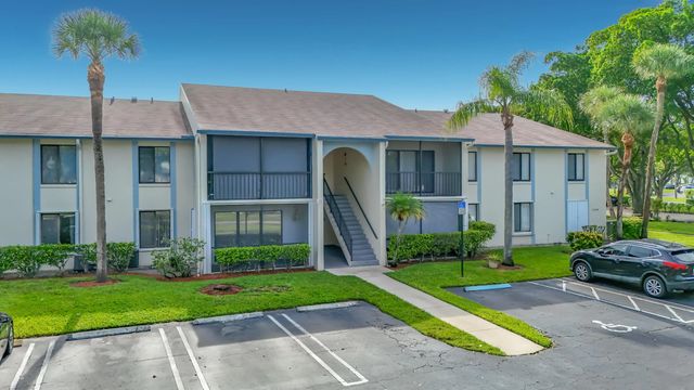 1104 Green Pine #e1, West Palm Beach