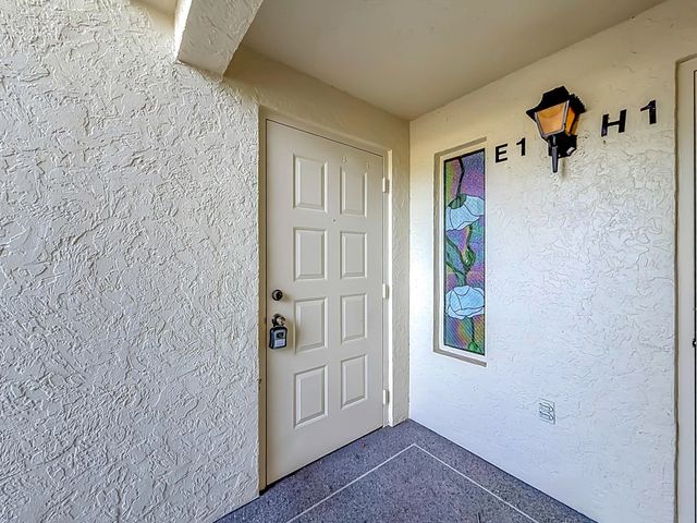 4 of 49 - 1104 Green Pine #e1, West Palm Beach, FL