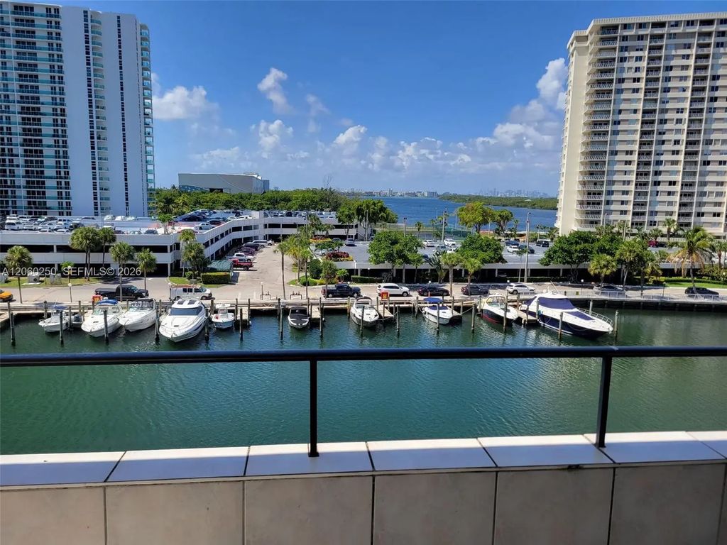 220 Kings Point Drive #606, Sunny Isles Beach