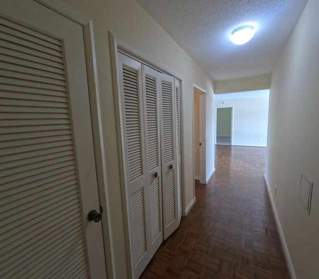 3 of 33 - 20 Se Turtle Creek Drive #apt F, Tequesta, FL