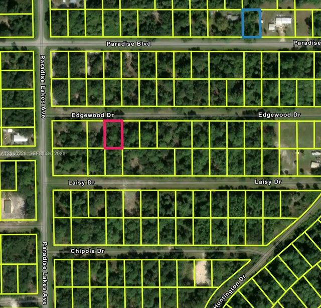 W Edgewood Drive, 