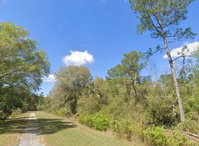 2 of 8 - W Edgewood Drive, , FL