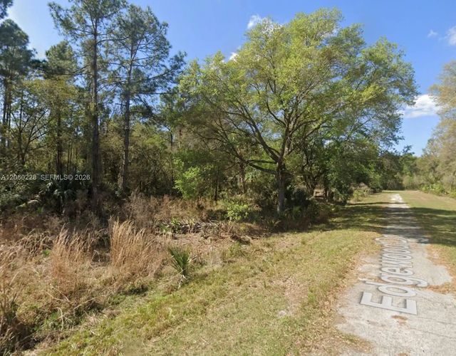 3 of 8 - W Edgewood Drive, , FL
