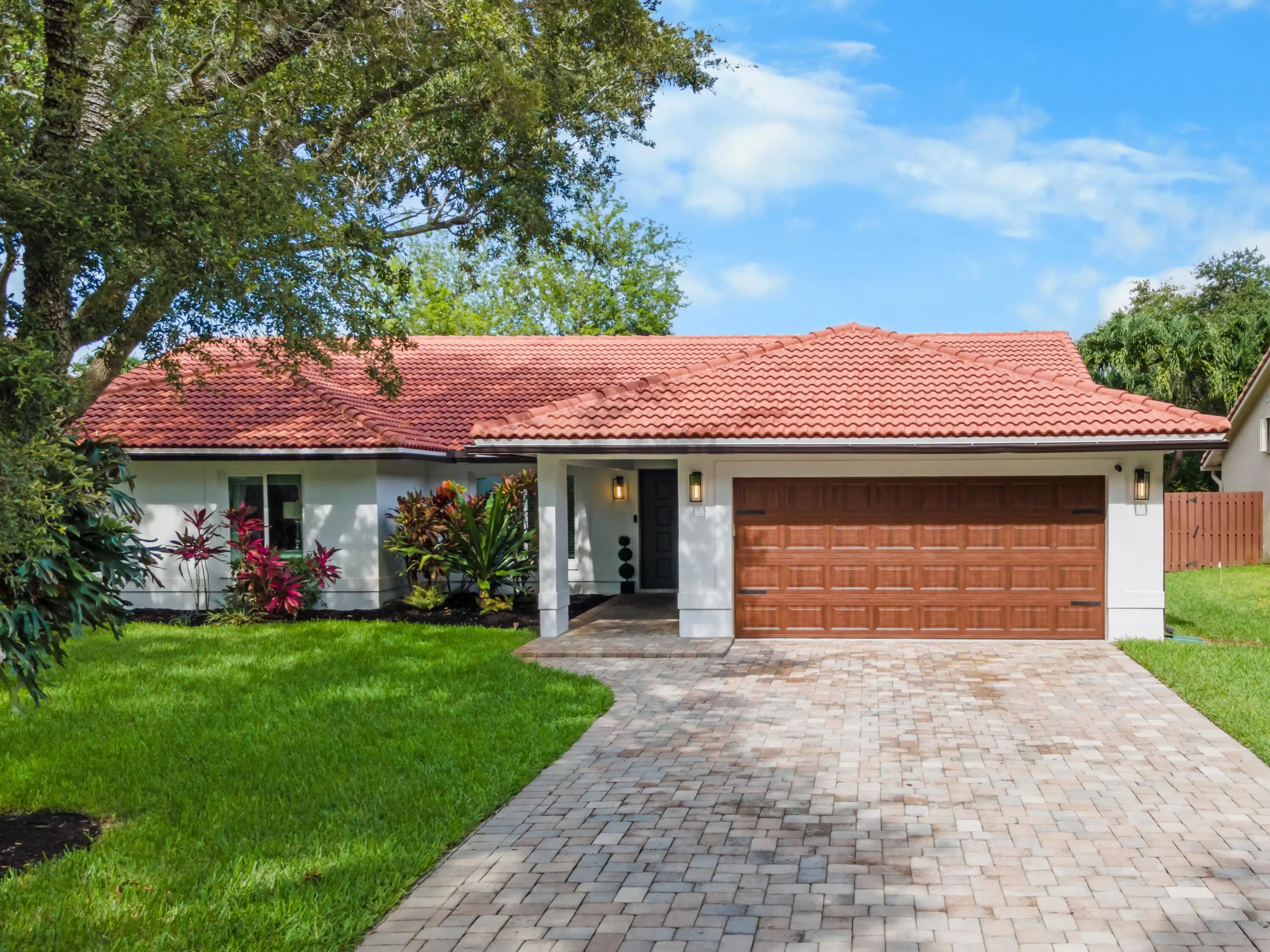 5145 Nw 99th Way, Coral Springs