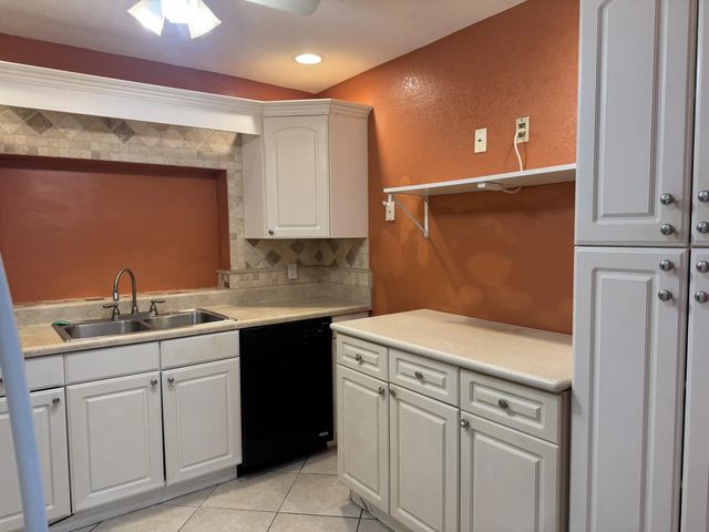 5 of 22 - 9531 Nw 25th Court, Sunrise, FL