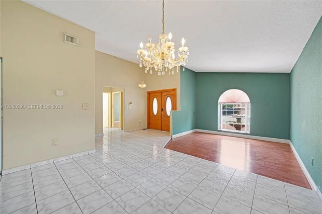 3 of 25 - 3201 W 76th Street, Hialeah, FL