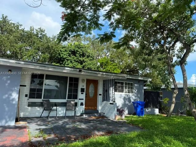 4 of 15 - 149 Sw 67th Terrace, Pembroke Pines, FL
