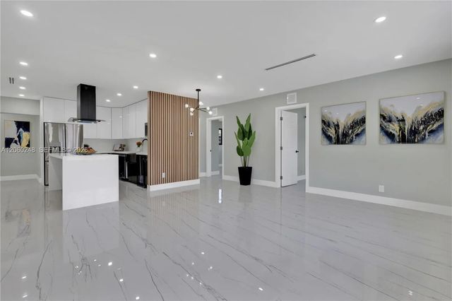 3 of 38 - 1997 Sw 28th Avenue, Fort Lauderdale, FL