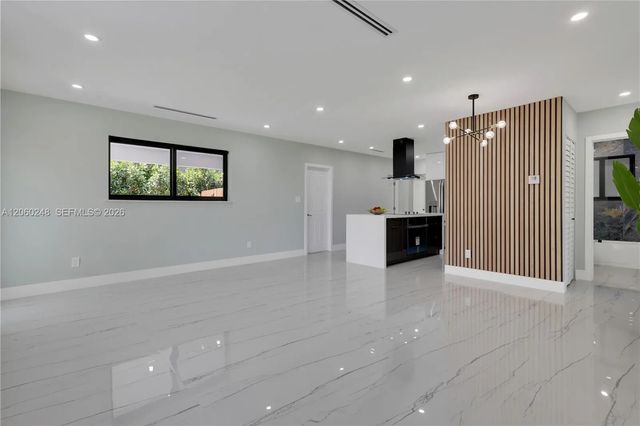 4 of 38 - 1997 Sw 28th Avenue, Fort Lauderdale, FL