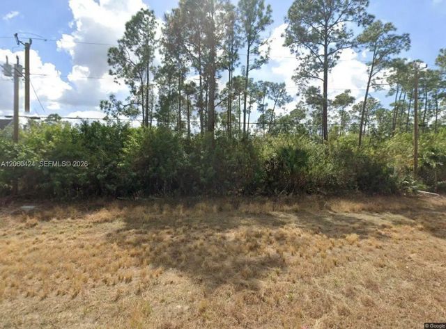 3 of 4 - 1212 Sentinela Boulevard, Lehigh Acres, FL
