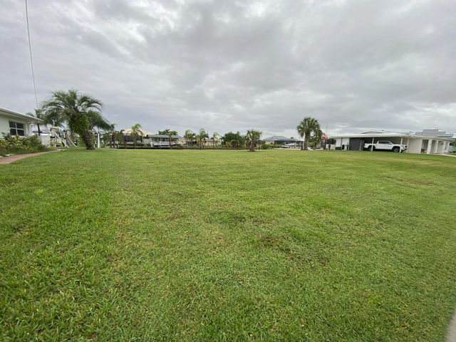 2 of 3 - 134 Bangsberg Road Se, Port Charlotte, FL