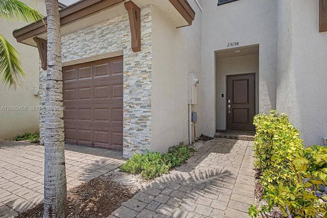 3 of 19 - 25158 Sw 108th Avenue, Homestead, FL