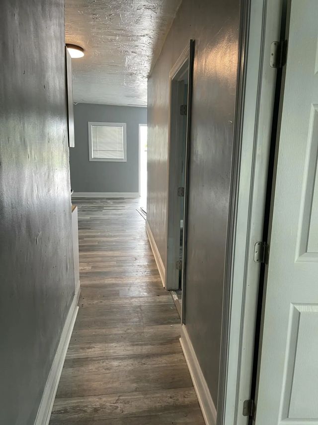 4 of 5 - 165 Nw 11th Avenue, South Bay, FL
