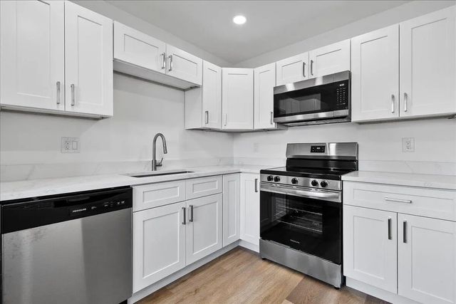 4 of 26 - 154 Lake Barbara Drive, West Palm Beach, FL