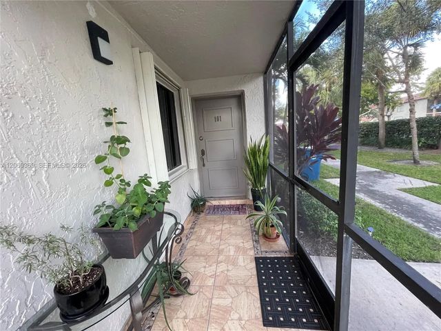 16240 Laurel Drive #101, Weston