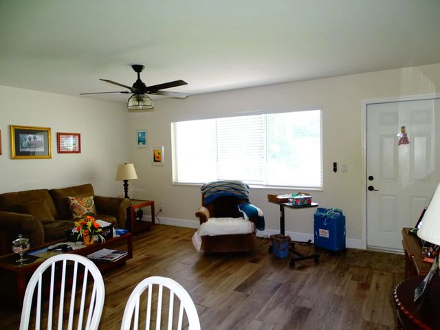 2 of 20 - 221 N Norwich J, West Palm Beach, FL