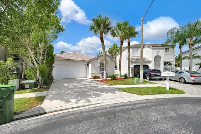 3 of 63 - 15982 Nw 12th Court, Pembroke Pines, FL