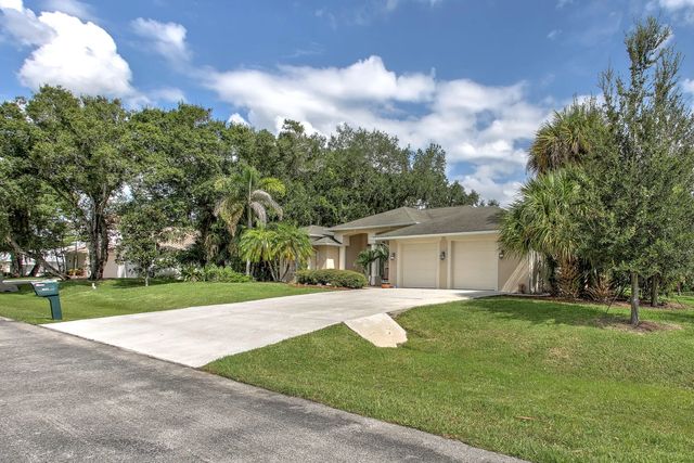 4 of 51 - 2108 Winding Creek Lane, Fort Pierce, FL