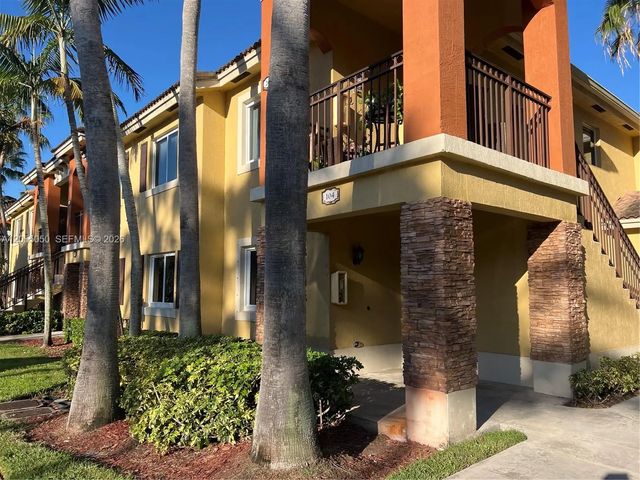 985 Ne 33rd Terrace #104, Homestead