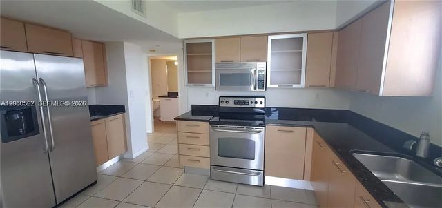 2 of 20 - 3300 Ne 191st Street #501, Aventura, FL