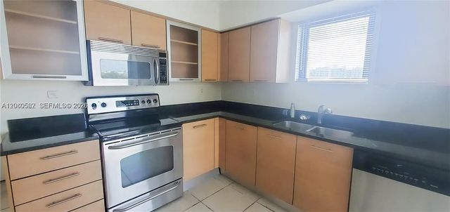 3 of 20 - 3300 Ne 191st Street #501, Aventura, FL
