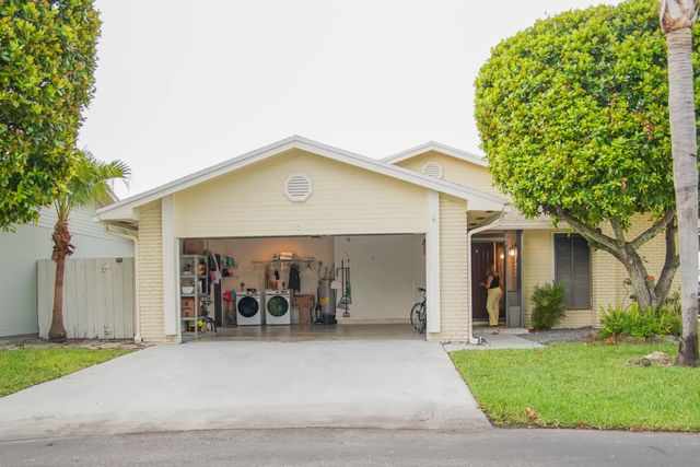 4 of 18 - 3 Hammond Place, Boynton Beach, FL