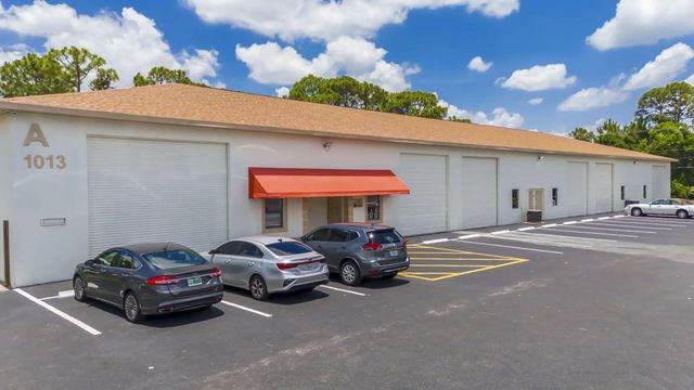 2 of 21 - 1003-1013 Se Holbrook Court #1003-1013, Port St. Lucie, FL