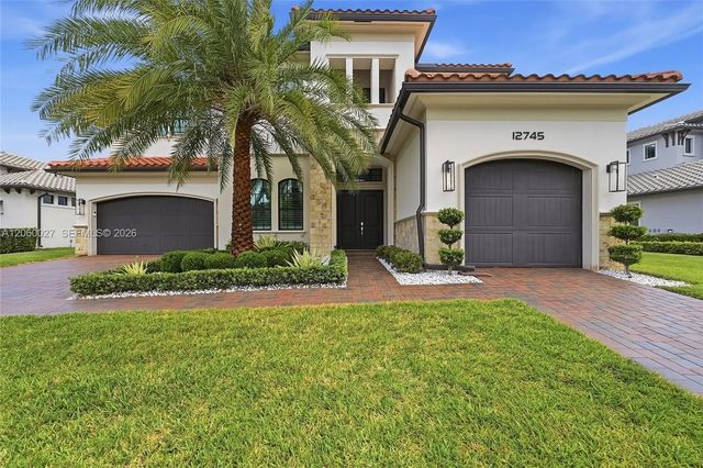 12745 S Parkland Bay Trail, Parkland
