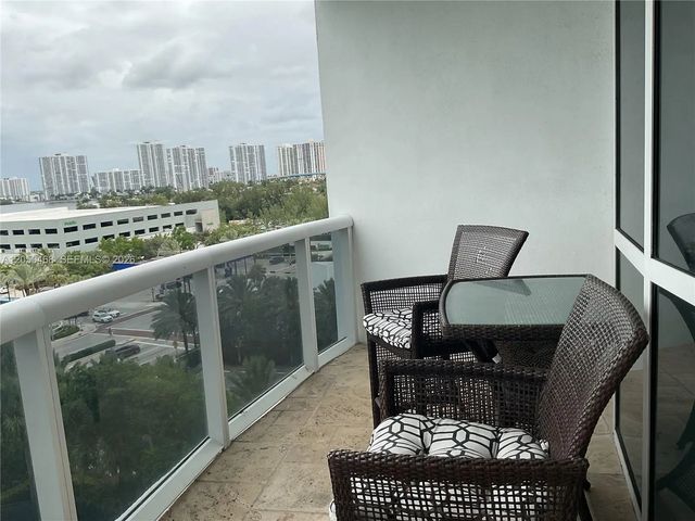 3 of 21 - 18201 Collins Avenue #901a, Sunny Isles Beach, FL